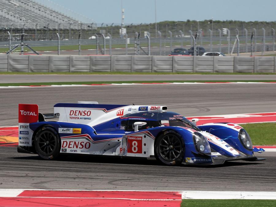  Toyota TS030 Hybrid 2013 года  (фото 3 из 20)